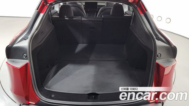 Tesla Model Y Long Range AWD 2025 — фото 22