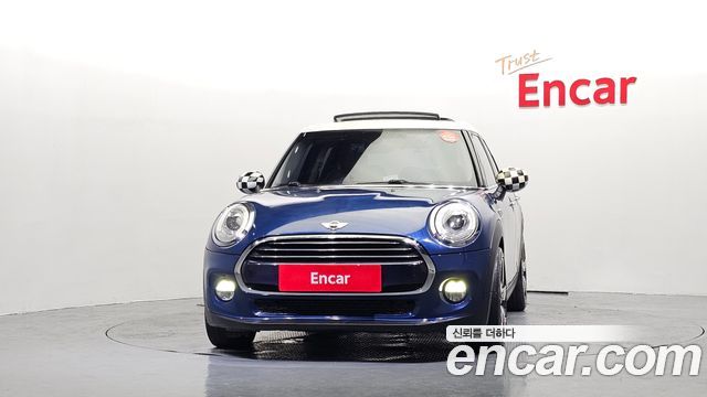 MINI Cooper D 5Door Mid 3rd 2016 — фото 3