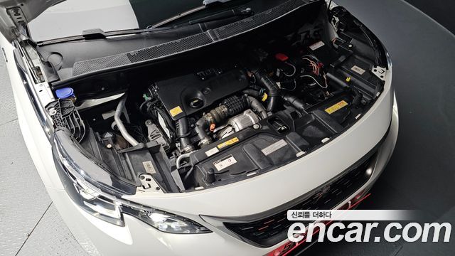 Peugeot 3008 (II) 1.6 BlueHDi GT Line 2018 — фото 6