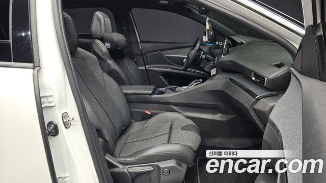 Peugeot 3008 (II) 1.6 BlueHDi GT Line 2018 — фото 11