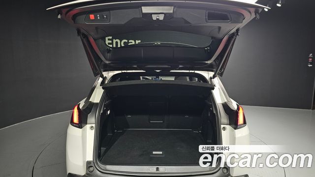 Peugeot 3008 (II) 1.6 BlueHDi GT Line 2018 — фото 20