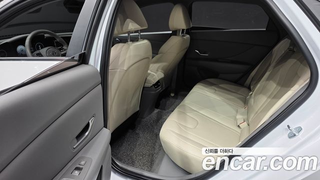 Hyundai Avante (CN7) 1.6 Inspiration 2023 — фото 12