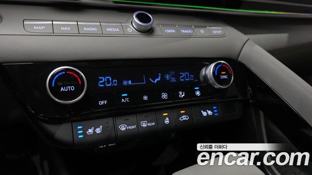 Hyundai Avante (CN7) 1.6 Inspiration 2023 — фото 17