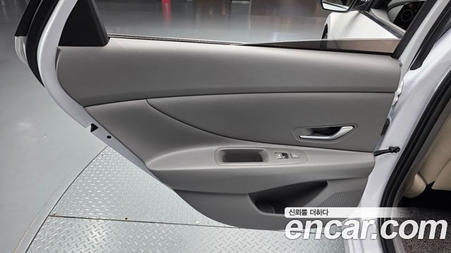 Hyundai Avante (CN7) 1.6 Inspiration 2023 — фото 25