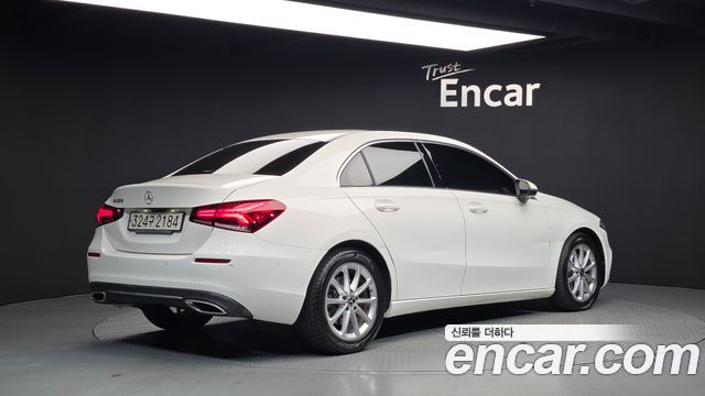 Mercedes-Benz A-Class (W177) A220 Sedan 2020 — фото 2