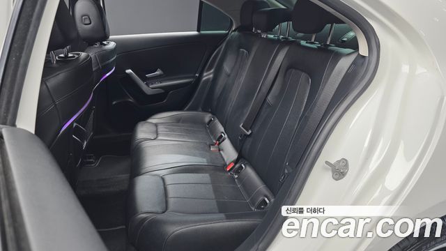 Mercedes-Benz A-Class (W177) A220 Sedan 2020 — фото 26