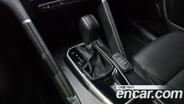 Renault Korea QM6 2.0 LPe SE 2WD 2022 — фото 9