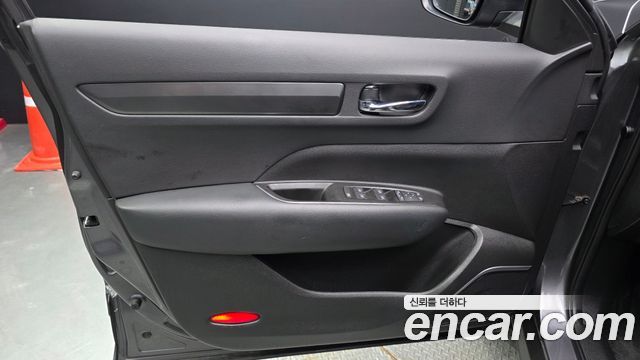 Renault Korea QM6 2.0 LPe SE 2WD 2022 — фото 24