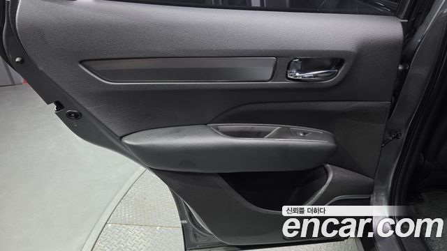 Renault Korea QM6 2.0 LPe SE 2WD 2022 — фото 25