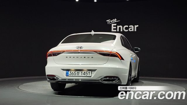 Hyundai Grandeur Hybrid (IG) Le Blanc 2023 — фото 4