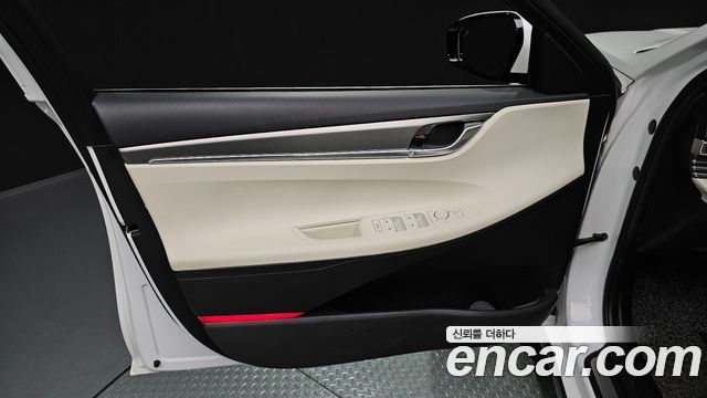 Hyundai Grandeur Hybrid (IG) Le Blanc 2023 — фото 24