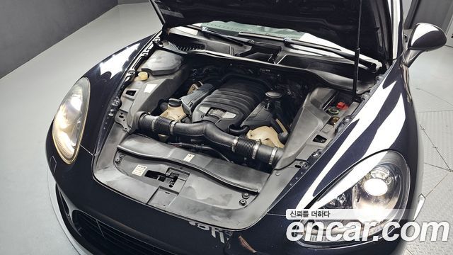 Porsche Cayenne 4.8 GTS 958 2013 — фото 6