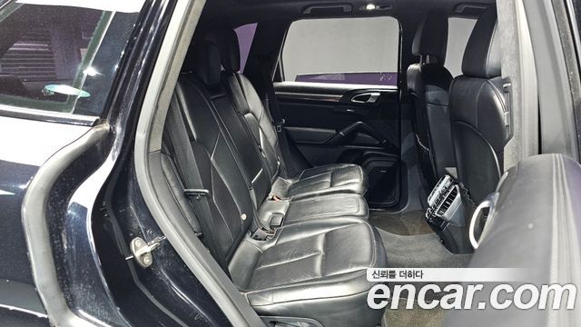 Porsche Cayenne 4.8 GTS 958 2013 — фото 16