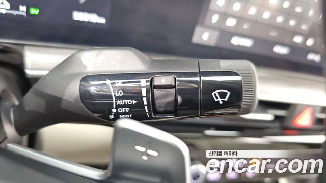 Kia K5 Hybrid (III) Signature 2024 — фото 35