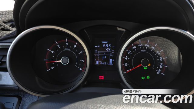 KG Mobility (SsangYong) Tivoli Armor VX 2WD 2018 — фото 8