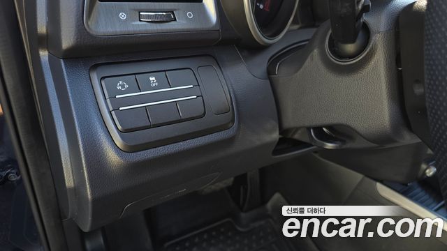 KG Mobility (SsangYong) Tivoli Armor VX 2WD 2018 — фото 19