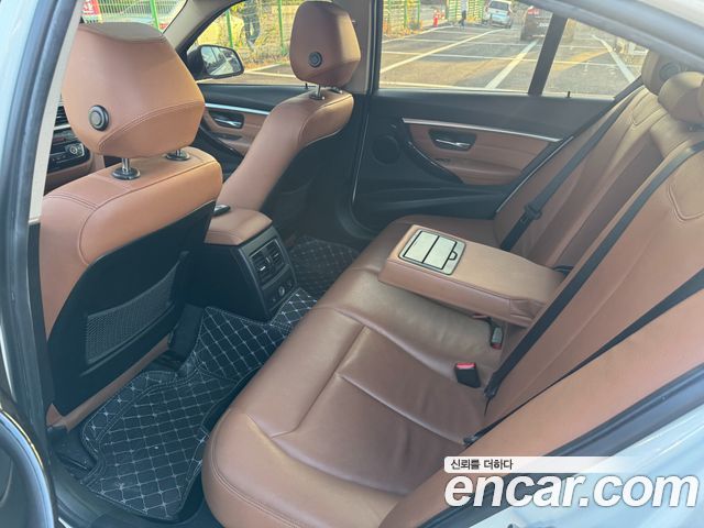 BMW 3 Series (F30) 320i Luxury 2016 — фото 8