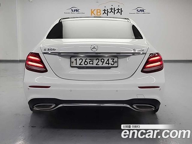 Mercedes-Benz E-Class (W213) E300 4MATIC AMG Line 2020 — фото 4