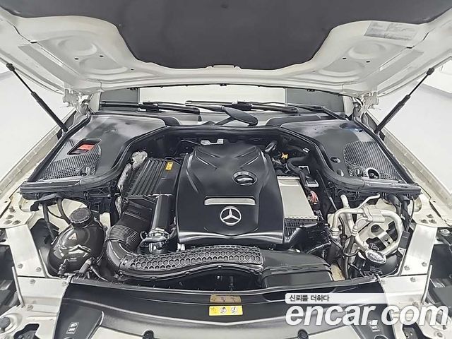 Mercedes-Benz E-Class (W213) E300 4MATIC AMG Line 2020 — фото 6