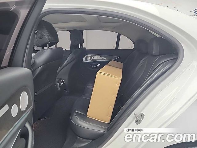 Mercedes-Benz E-Class (W213) E300 4MATIC AMG Line 2020 — фото 16