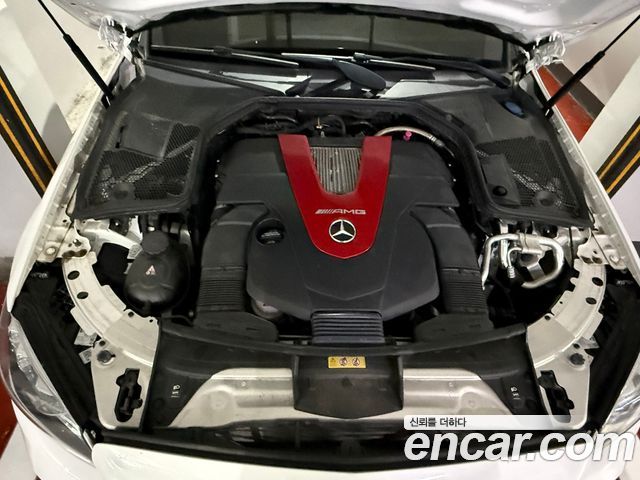 Mercedes-Benz C-Class (W205) C43 AMG 4MATIC 2020 — фото 6