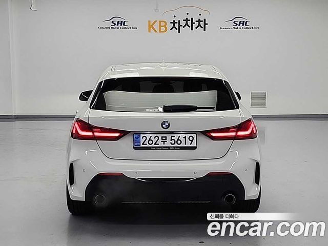BMW 1 Series (F40) 120i M Sports 2023 — фото 4