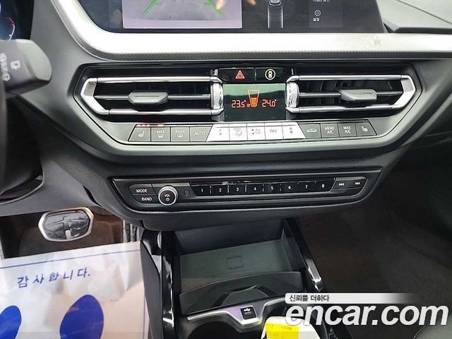 BMW 1 Series (F40) 120i M Sports 2023 — фото 10