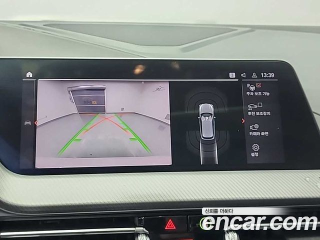BMW 1 Series (F40) 120i M Sports 2023 — фото 19
