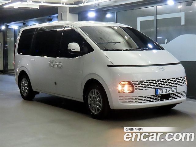 Hyundai Staria HEV 1.6 Tourer 11-Seater Modern 2025 — фото 4