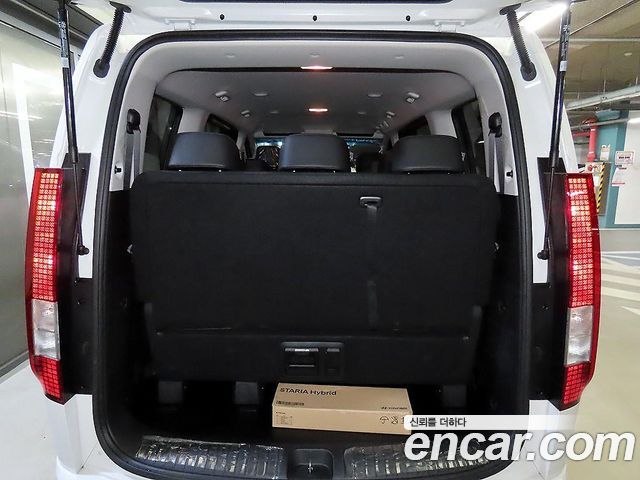 Hyundai Staria HEV 1.6 Tourer 11-Seater Modern 2025 — фото 7