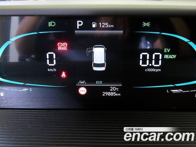 Hyundai Staria HEV 1.6 Tourer 11-Seater Modern 2025 — фото 9