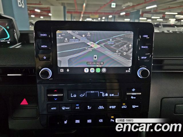Hyundai Staria HEV 1.6 Tourer 11-Seater Modern 2025 — фото 18