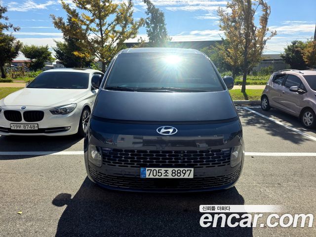 Hyundai Staria HEV 1.6 Tourer 11-Seater Modern 2025 — фото 2
