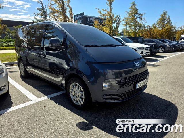 Hyundai Staria HEV 1.6 Tourer 11-Seater Modern 2025 — фото 4