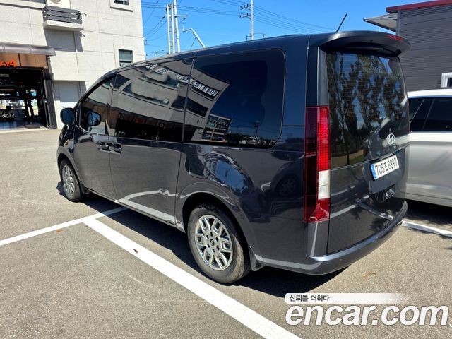 Hyundai Staria HEV 1.6 Tourer 11-Seater Modern 2025 — фото 5