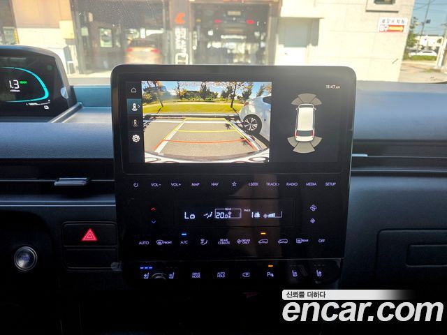 Hyundai Staria HEV 1.6 Tourer 11-Seater Modern 2025 — фото 16