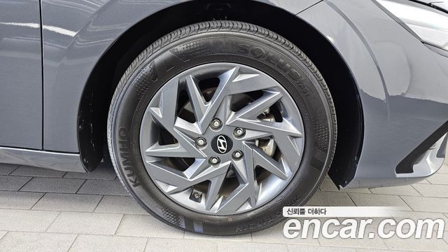 Hyundai Avante (CN7) 1.6 Inspiration 2024 — фото 21