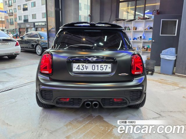 MINI Cooper S JCW 3rd Generation 2017 — фото 2