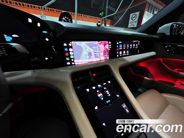 Porsche Taycan 4S 2021 — фото 10