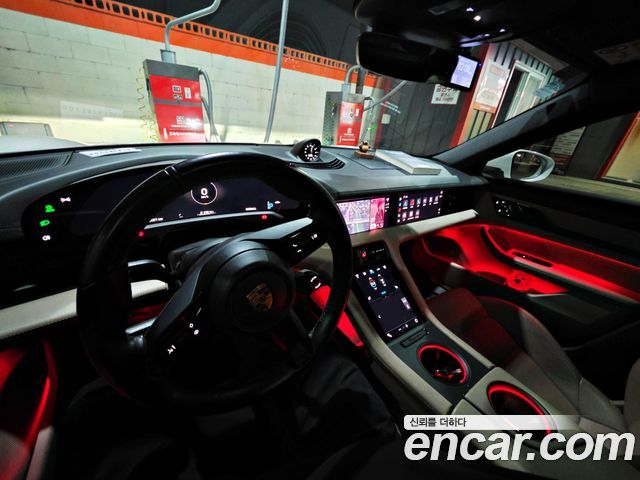 Porsche Taycan 4S 2021 — фото 16