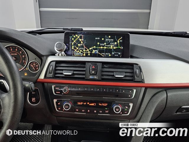 BMW 3 Series (F30) 328i Sport 2015 — фото 18