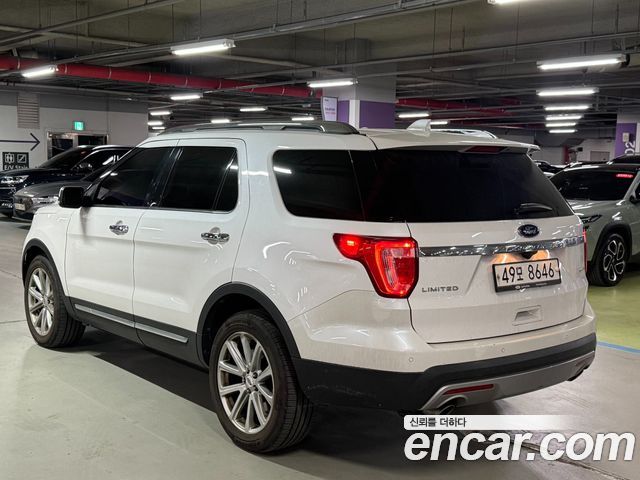 Ford Explorer 2.3 Limited 4WD 5th 2017 — фото 4
