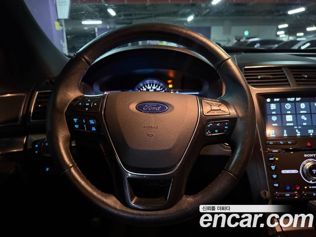 Ford Explorer 2.3 Limited 4WD 5th 2017 — фото 10