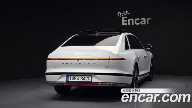 Hyundai Grandeur (GN7) 2,5 Gasoline 2WD Calligraphy 2026 — фото 4