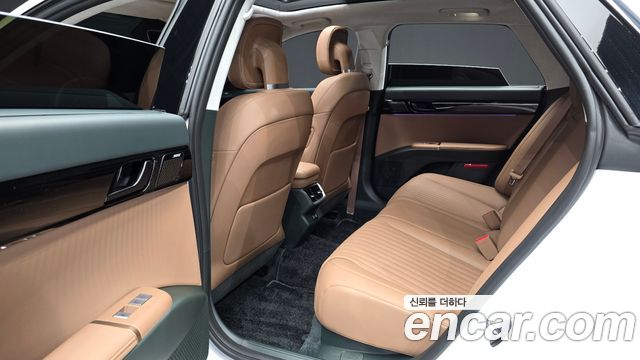 Hyundai Grandeur (GN7) 2,5 Gasoline 2WD Calligraphy 2026 — фото 15