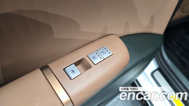 Hyundai Grandeur (GN7) 2,5 Gasoline 2WD Calligraphy 2026 — фото 23