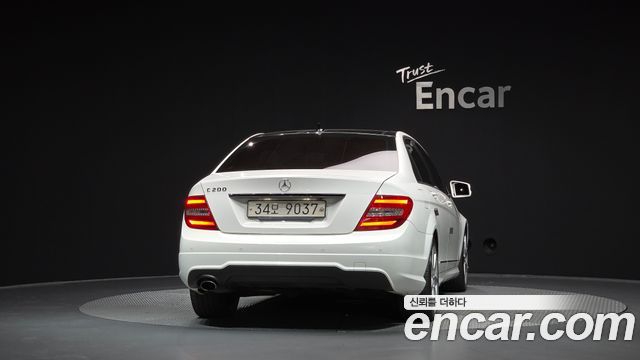 Mercedes-Benz C-Class (W204) C200 CGI Avantgarde Style Package 2013 — фото 4