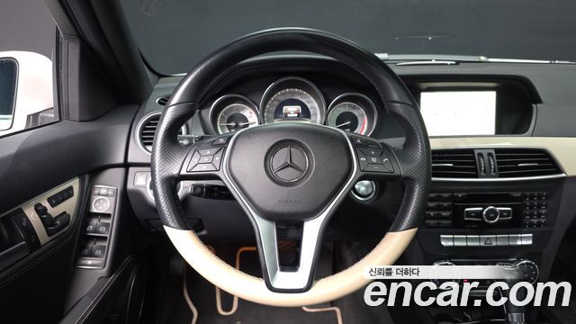 Mercedes-Benz C-Class (W204) C200 CGI Avantgarde Style Package 2013 — фото 13