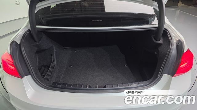 BMW 3 Series (F30) 320d 2017 — фото 20