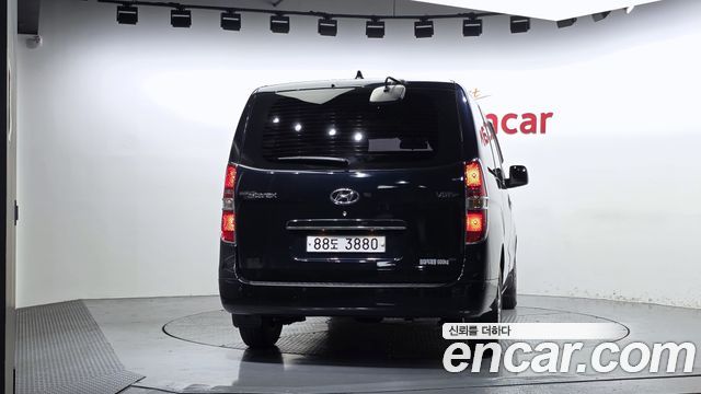 Hyundai Grand Starex Van 5-Seater Smart 2019 — фото 4